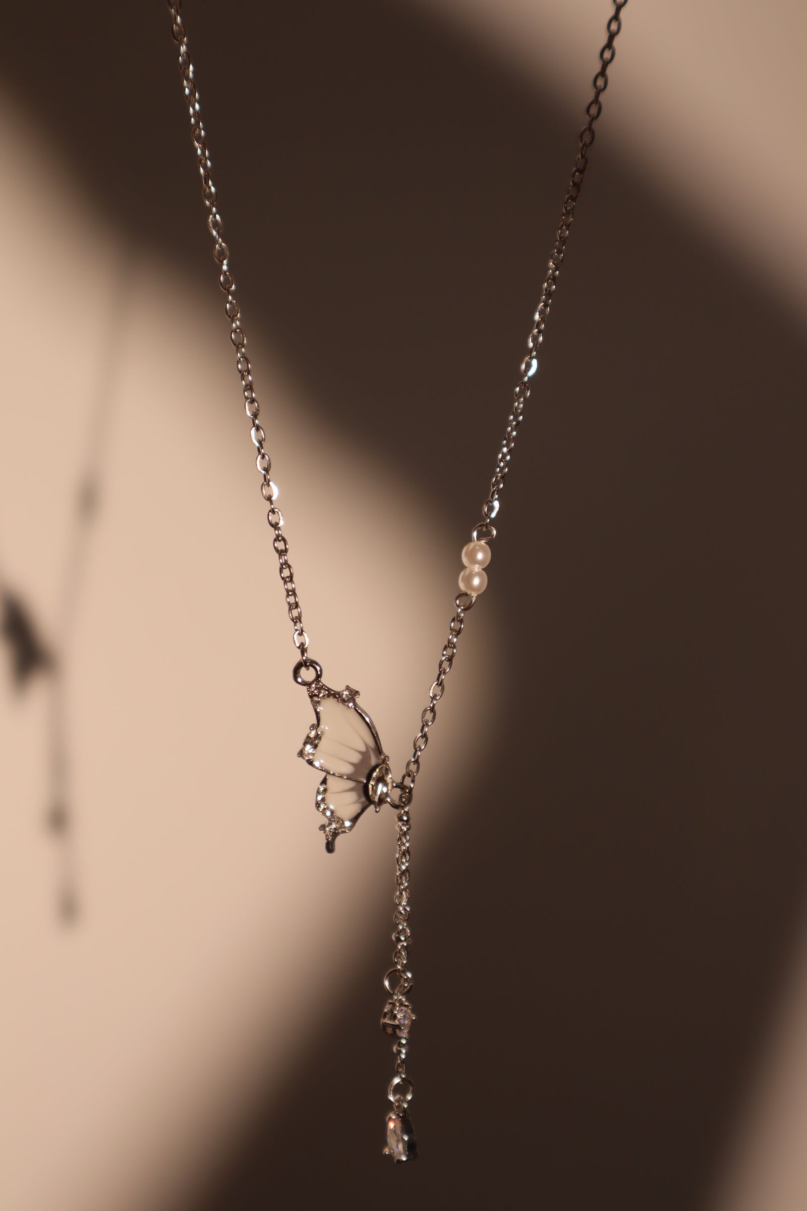 Diamond Butterfly Pearls Necklace